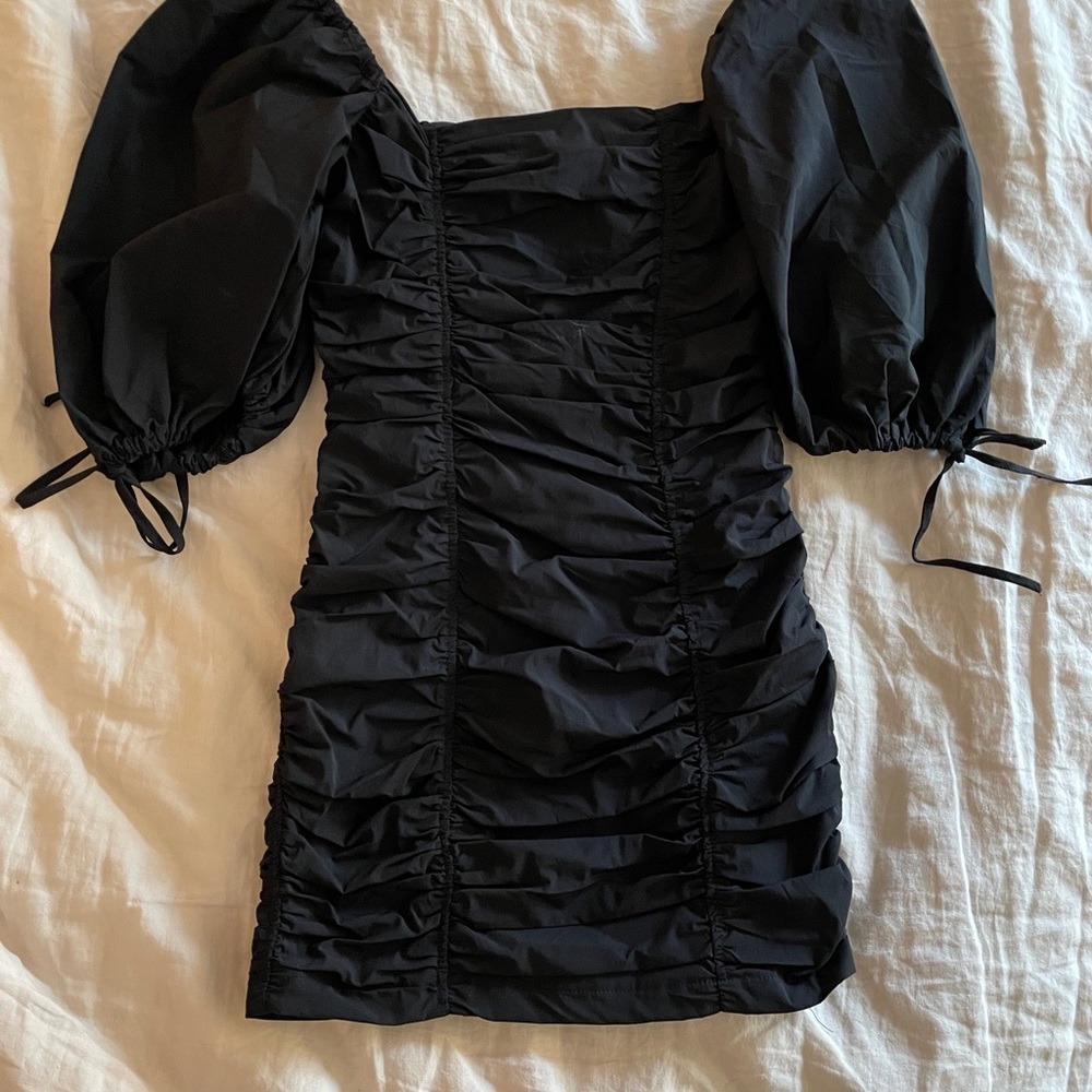 Black Mini Ruched Dress - Picture 3 of 4